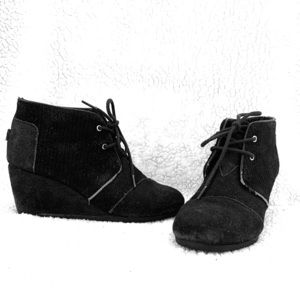 Toms wedge booties